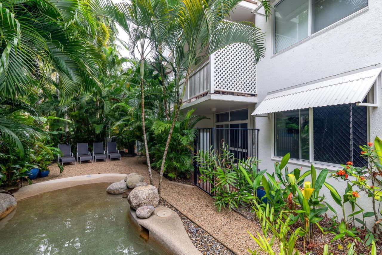 Seascape Holidays - Coral Apartments Port Douglas Eksteriør billede