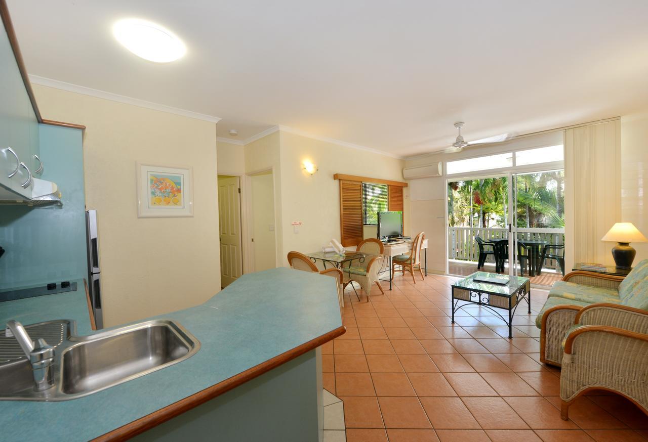 Seascape Holidays - Coral Apartments Port Douglas Eksteriør billede